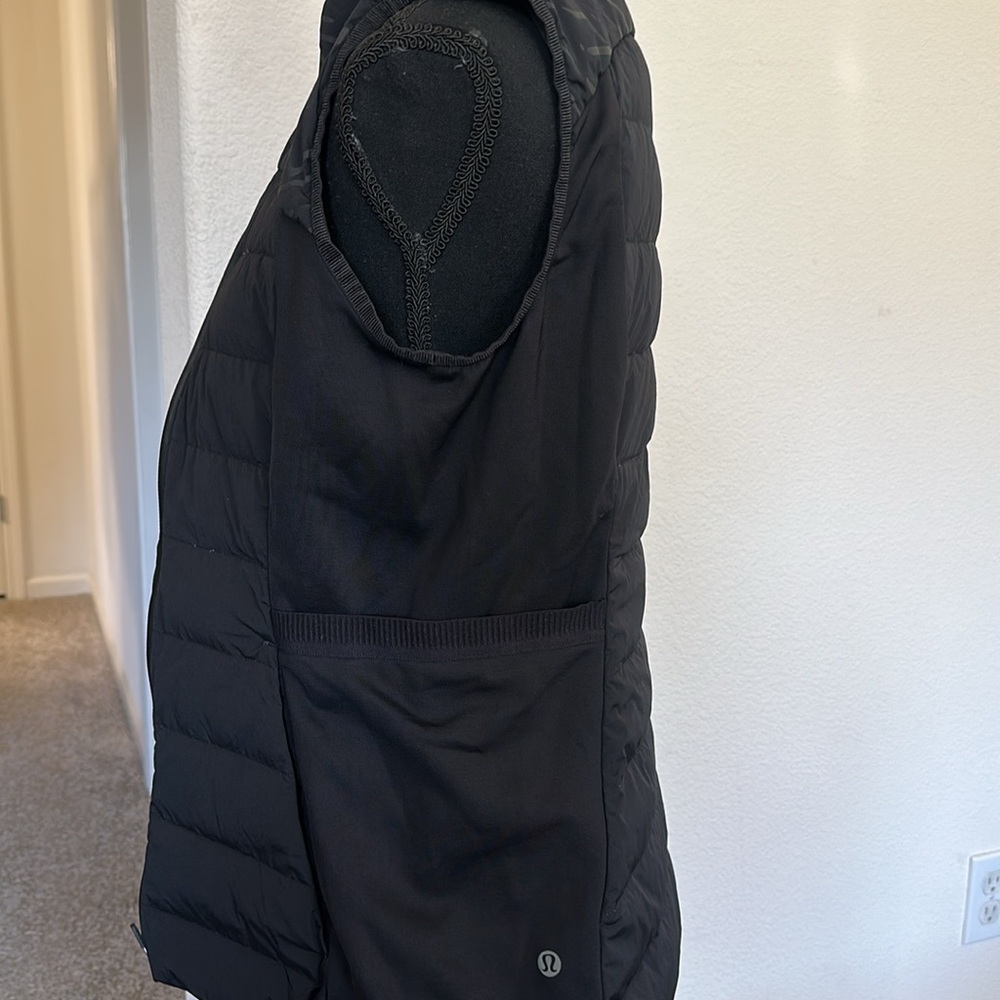 Lululemon Down for It All Vest *Reflective - Picture 5 of 5